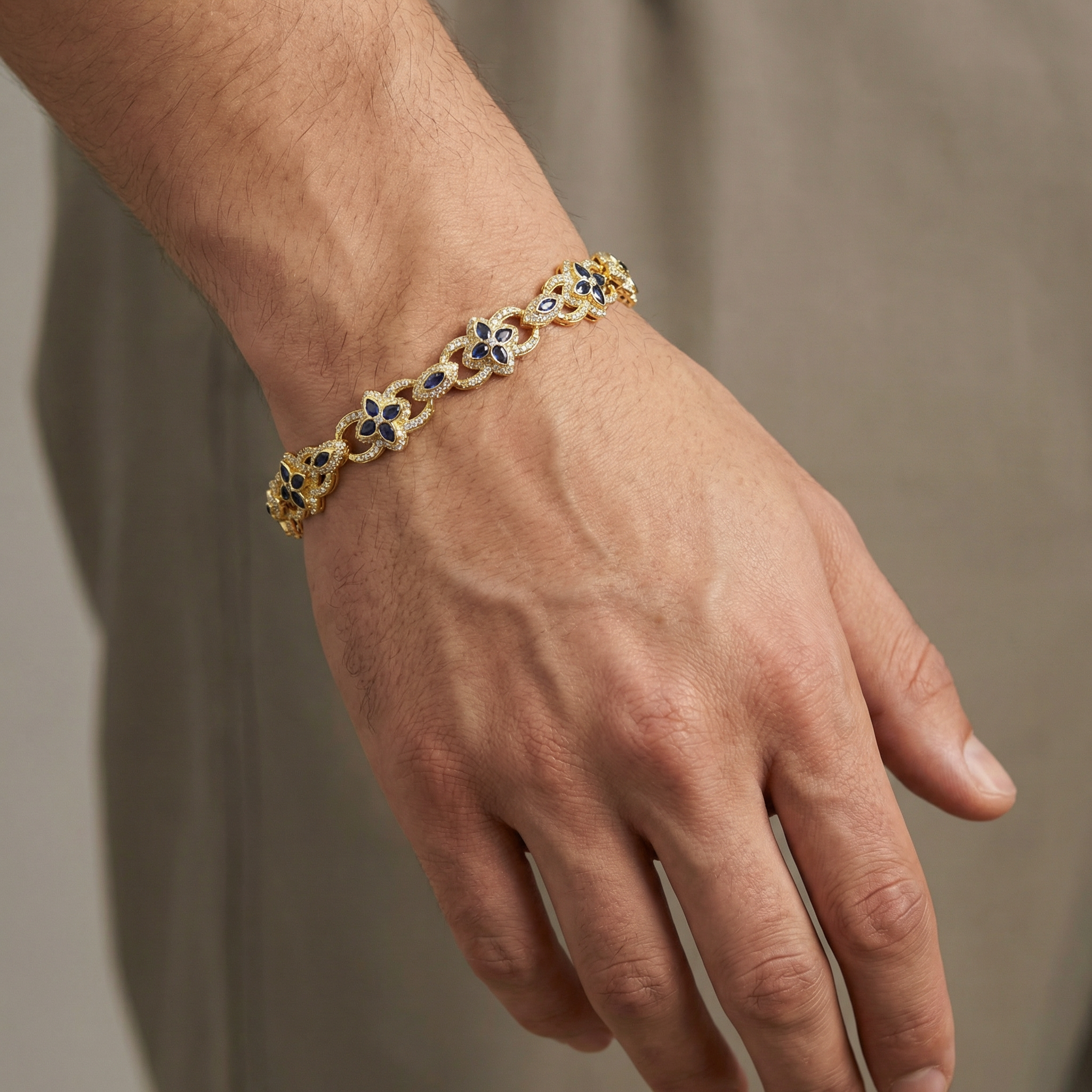 Infinity Clover Bracelet — AURA SUPPLY